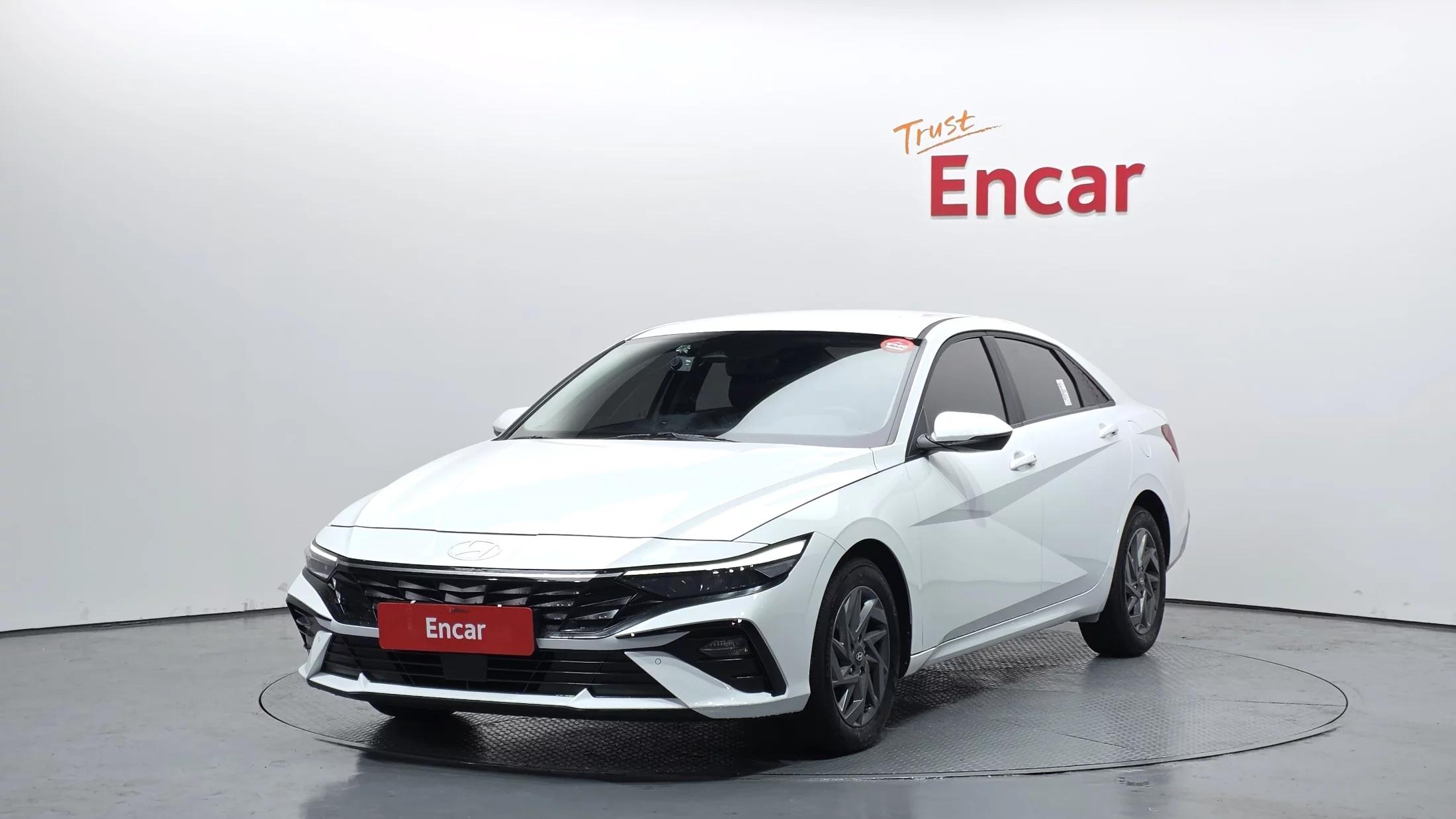Hyundai AVANTE (Хендай Элантра) 1.6 Modern, 2024 г. 43686 км.