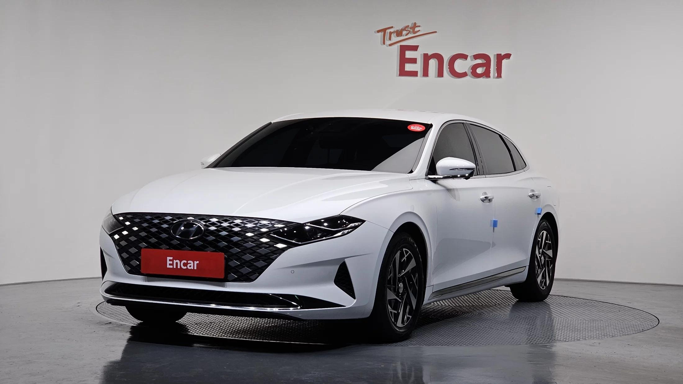 Hyundai Grandeur Exclusive, гибрид, 2021 г. 97537 км.