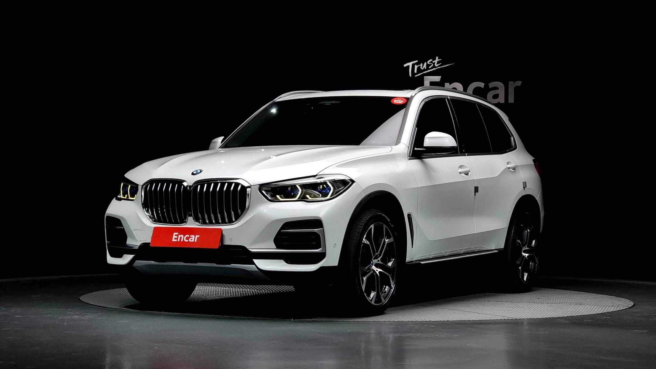 BMW X5 xDrive 40i xLine, 2021 г. 79407 км.