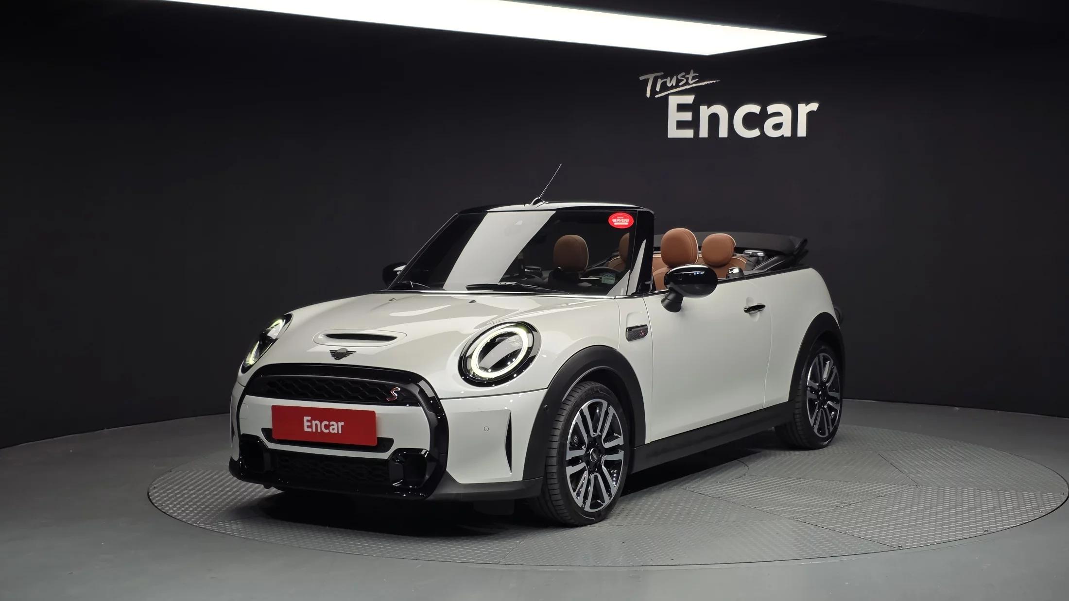 MINI Cooper Convertible Classic Third Generation, 2023 г. 13686 км.