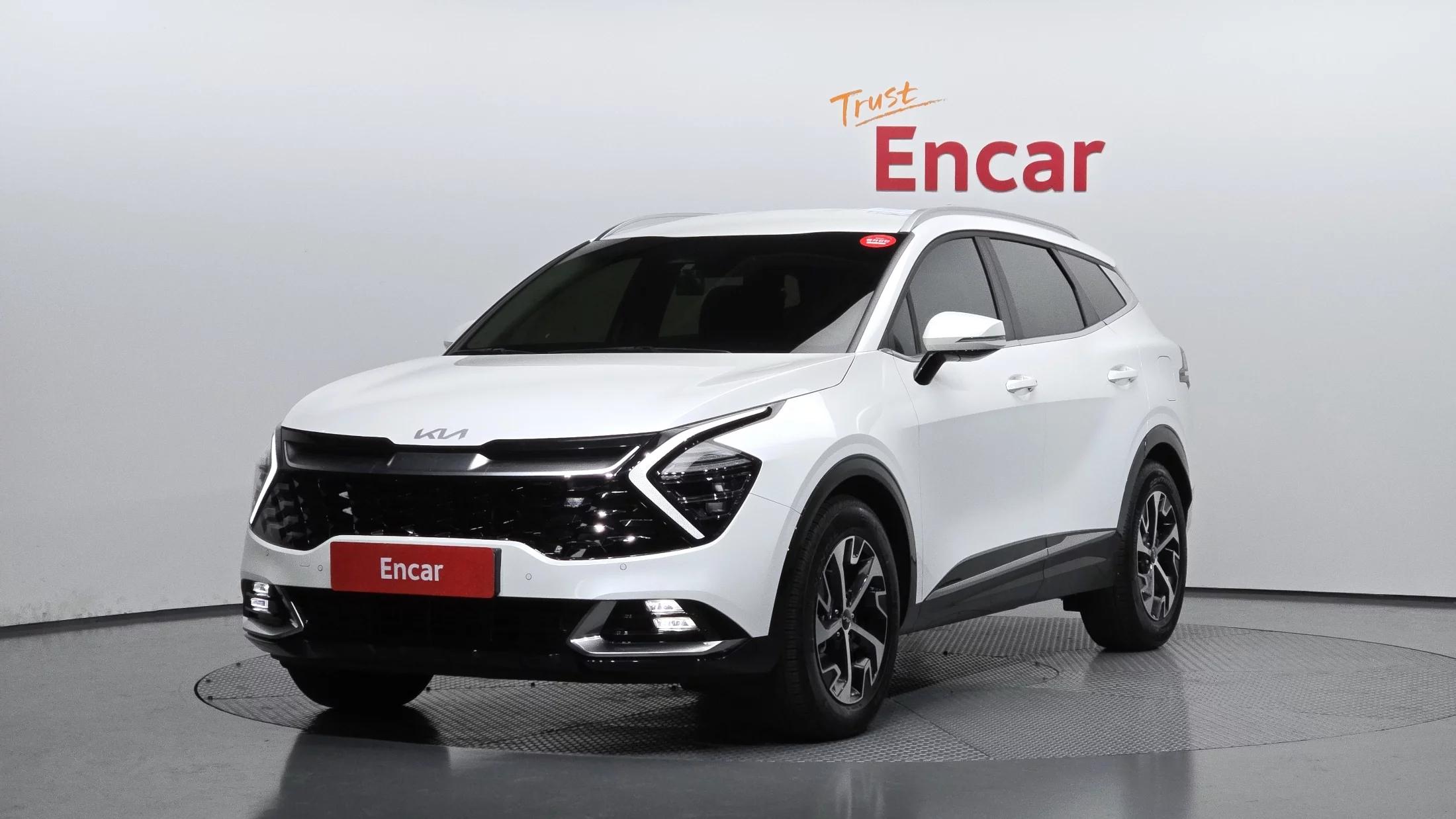 Kia Sportage Nobleless 2WD, гибрид, 2024 г. 13552 км.