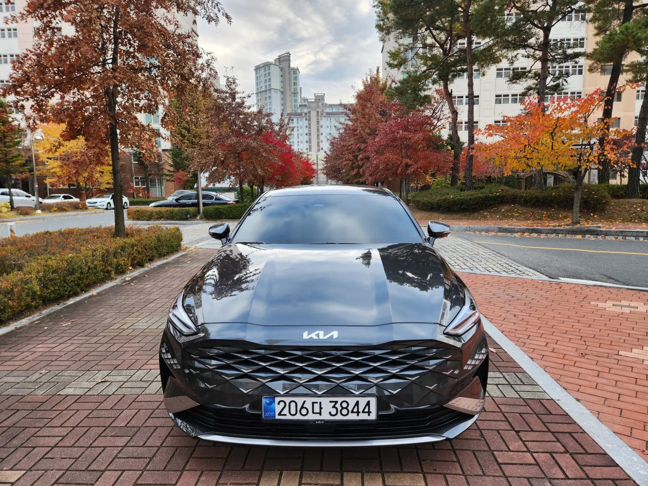 Kia K8 2.5 Gasoline 2WD Noblesse, 2021 г. 60899 км.