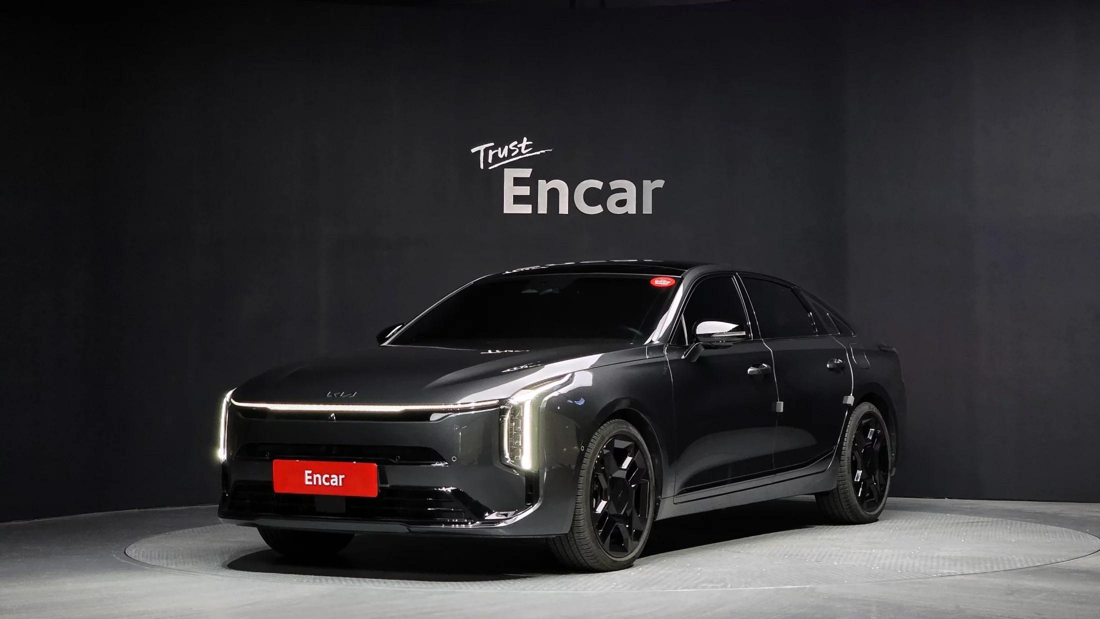 Kia K8 3.5 Gasoline 4WD Signature Black, 2024 г. 13147 км.