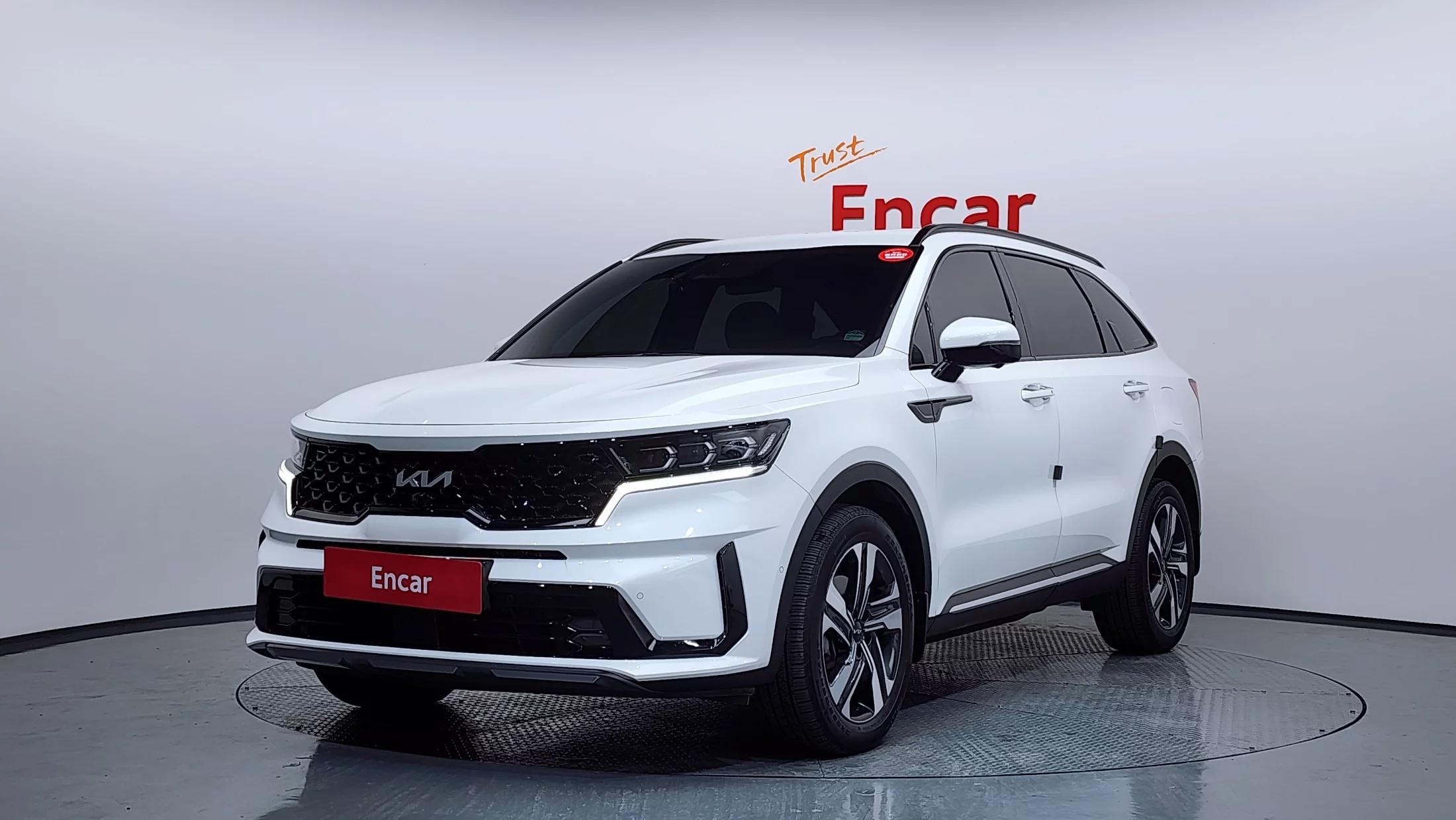 Kia Sorento HEV 1.6 2WD Gravity, гибрид, 2023 г. 45788 км.