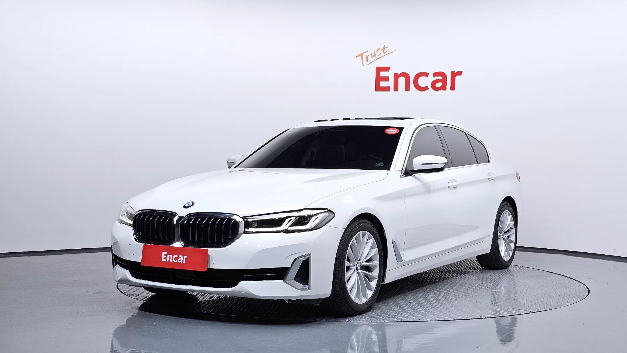 BMW 5-Series 520i Luxury, 2022 г. 84594 км.