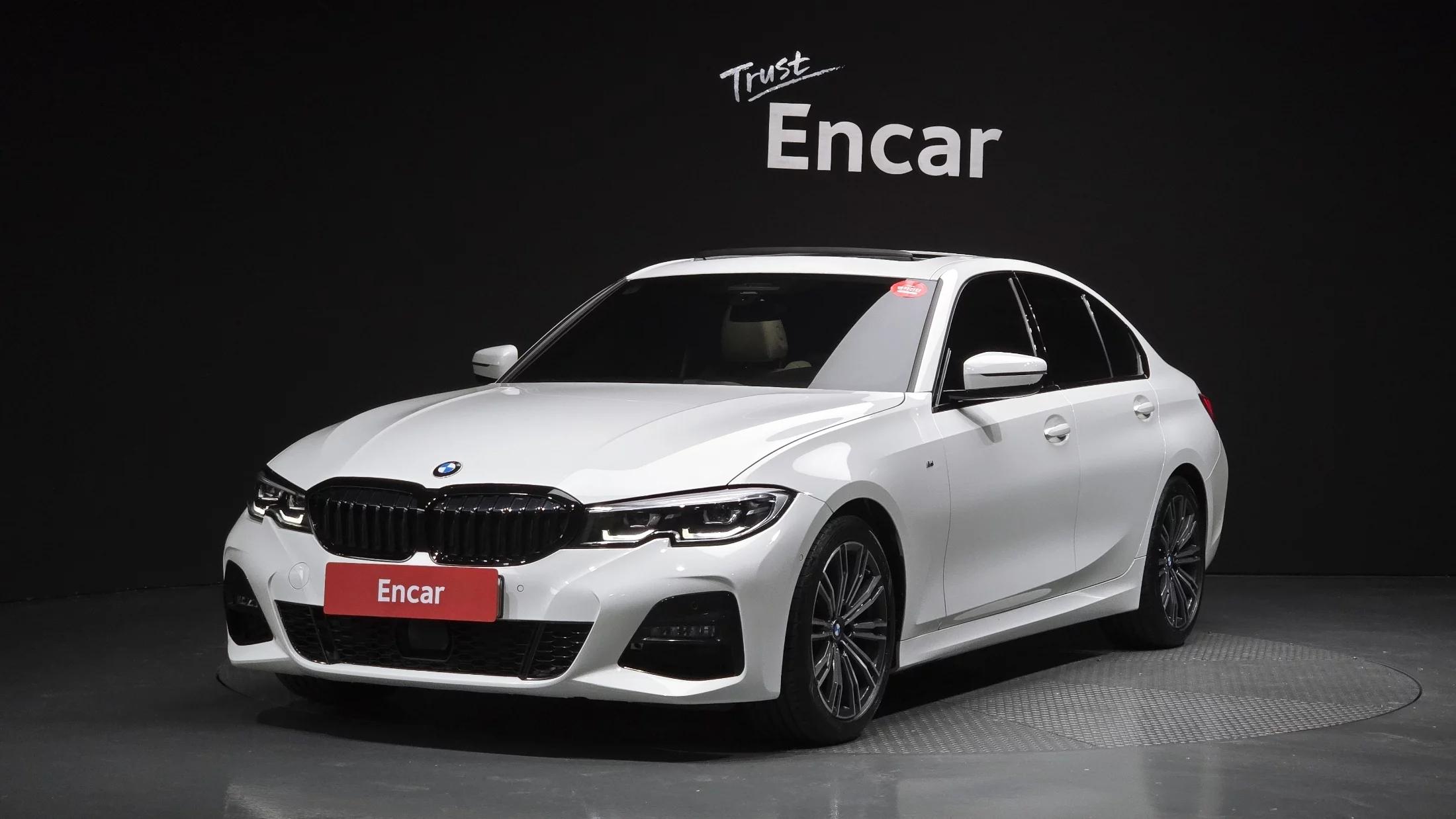 BMW 3-Series 320i M Sport, 2022 г. 43192 км.