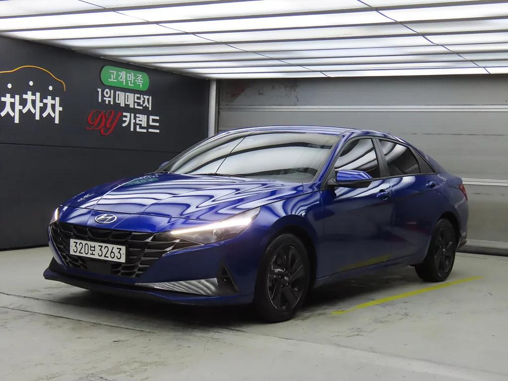Hyundai AVANTE (Хендай Элантра) Modern, гибрид, 2021 г. 121108 км.