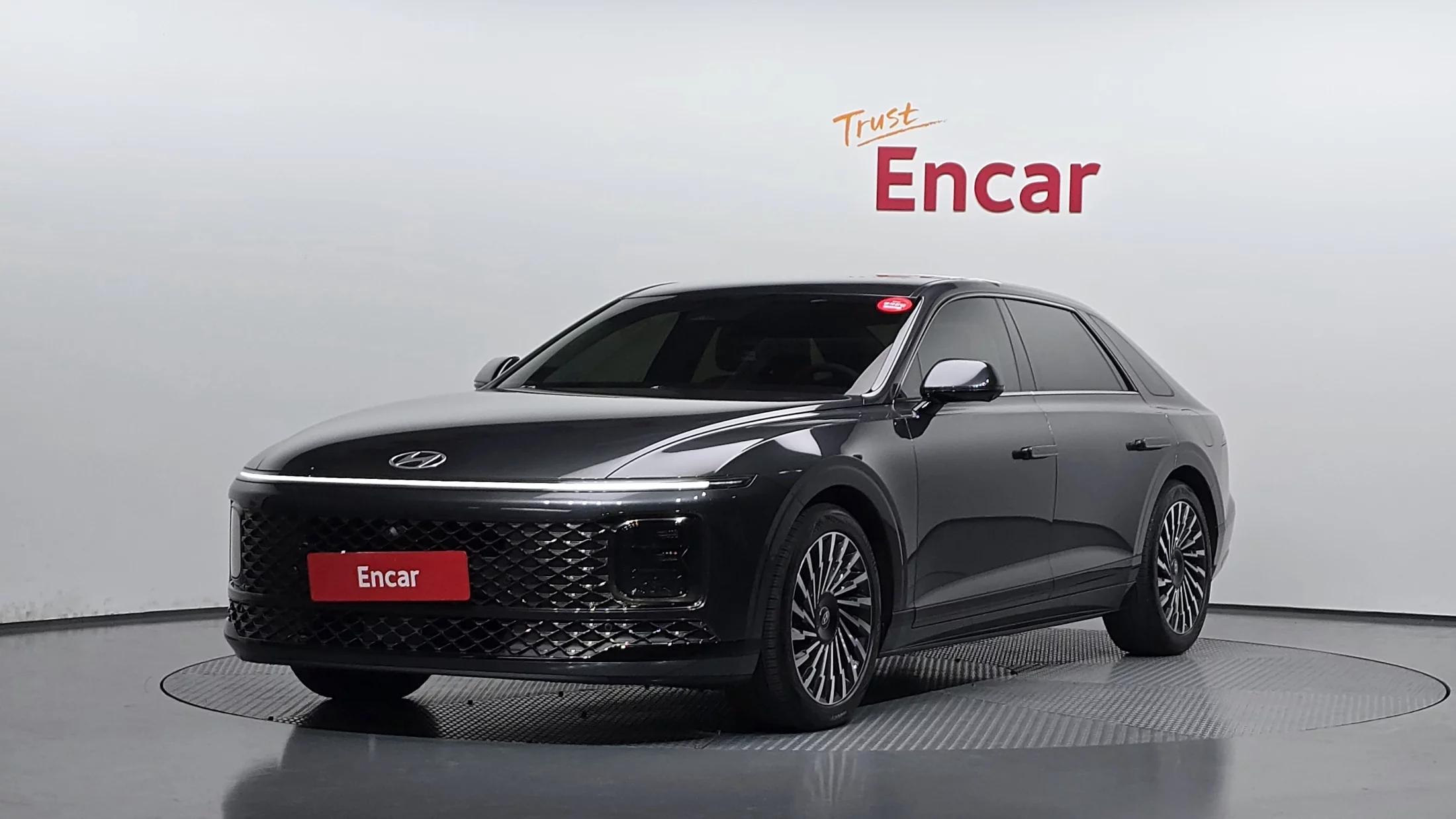 Hyundai Grandeur 2,5 Gasoline 2WD Calligraphy, 2023 г. 23050 км.