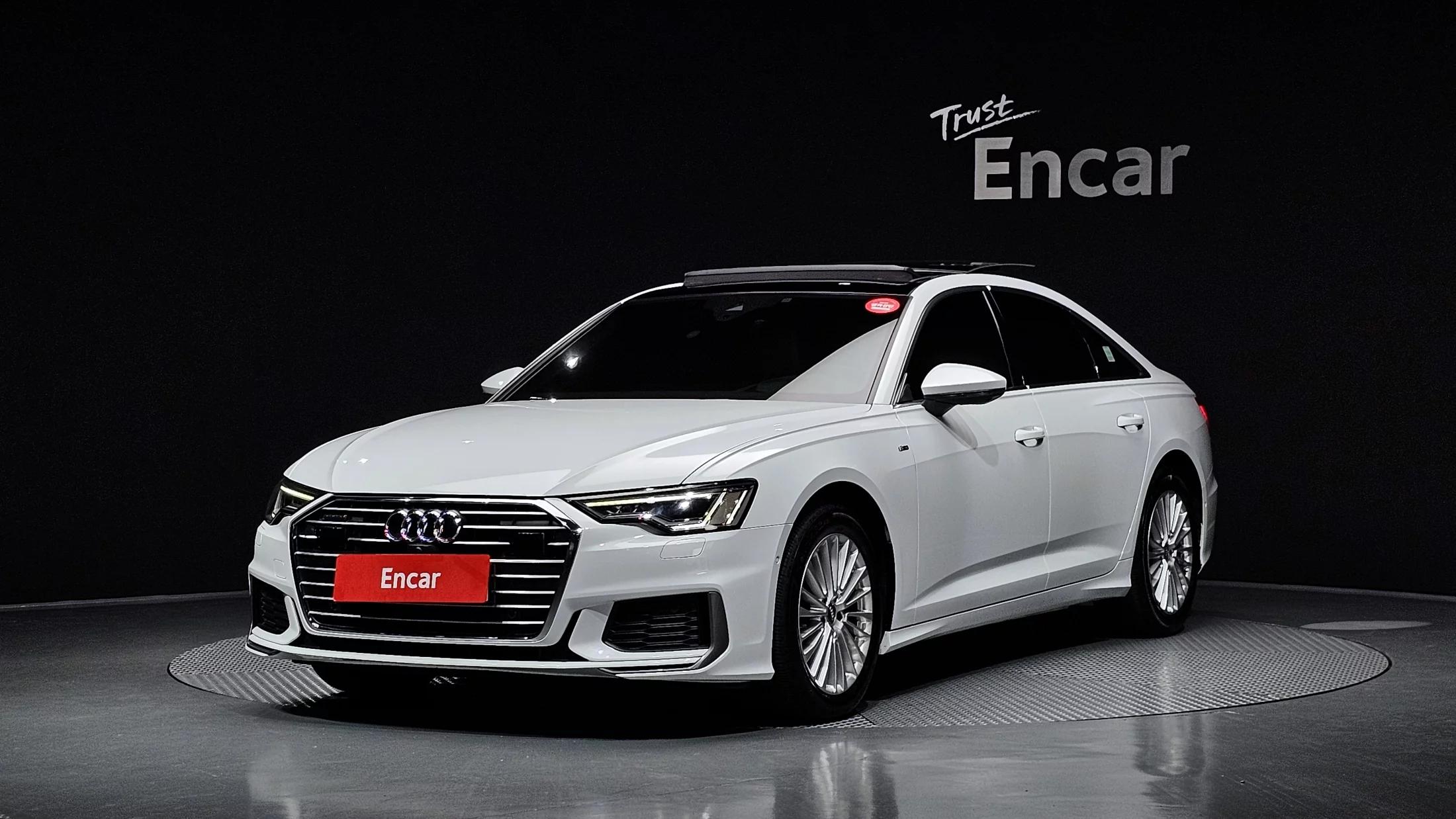 Audi A6 40 TDI Quattro Premium C7, 2021 г. 58118 км.