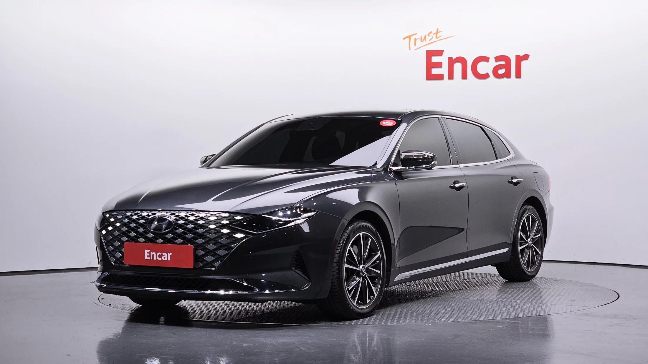 Hyundai Grandeur 3.3 Le Blanc, 2021 г. 61512 км.