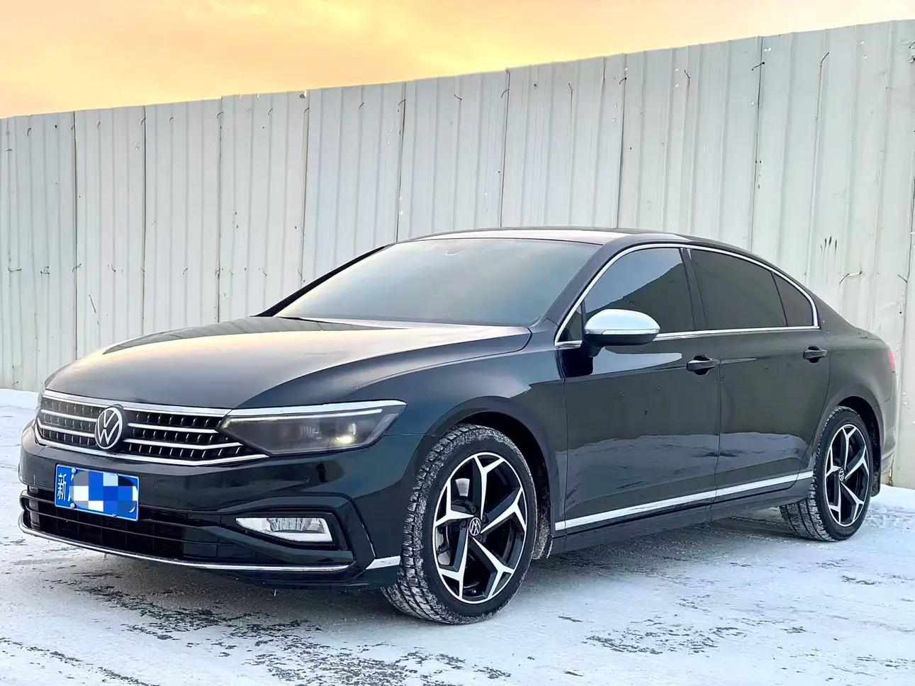 Volkswagen Magotan 2023 г. 70000 км.