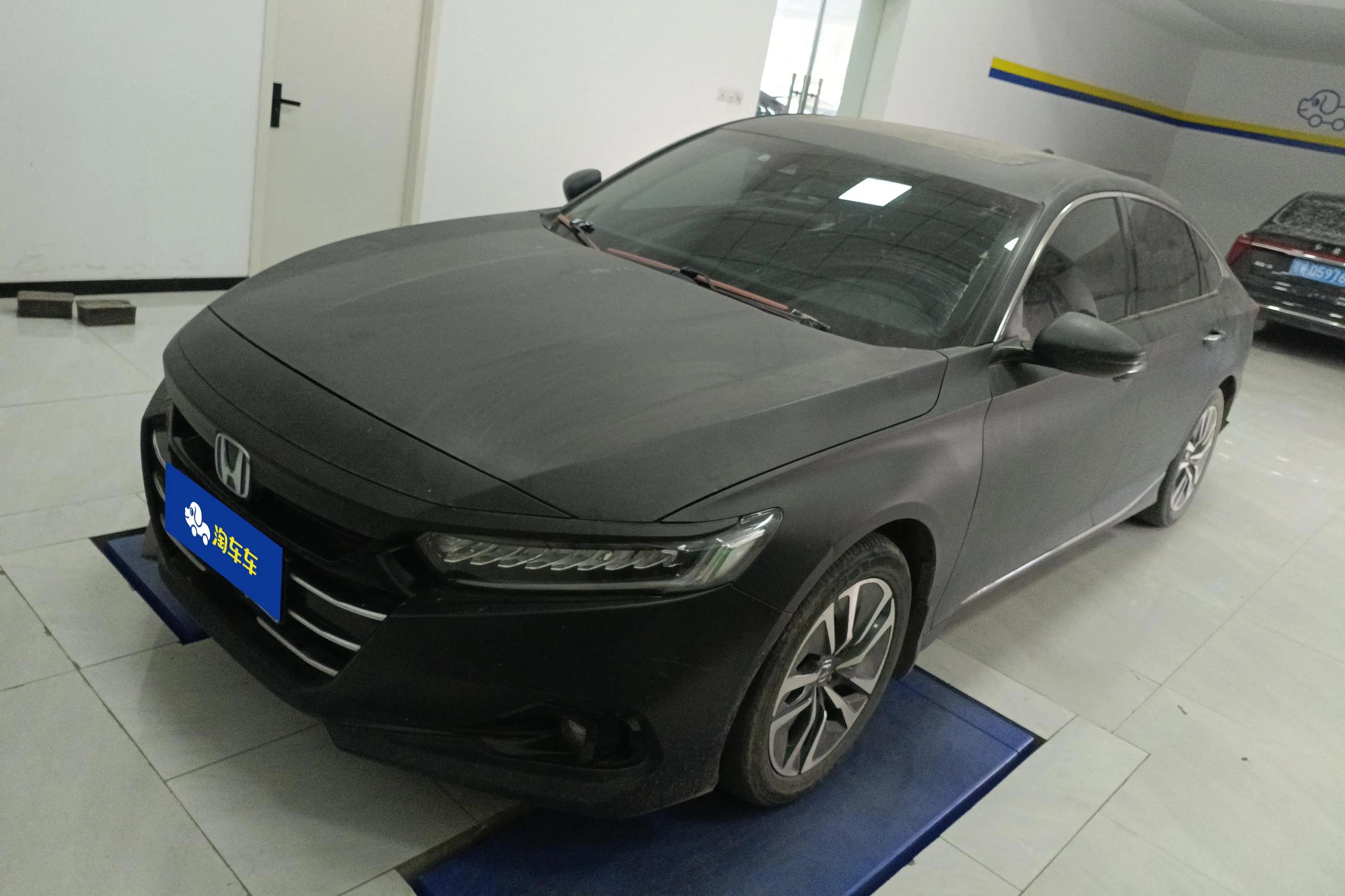 Honda Accord 2022 г. 66100 км.