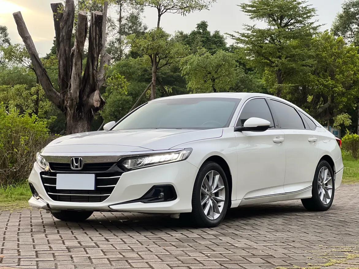 Honda Accord 2022 г. 19000 км.